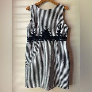 Limited sleeveless dress Navy/White Sz 8p